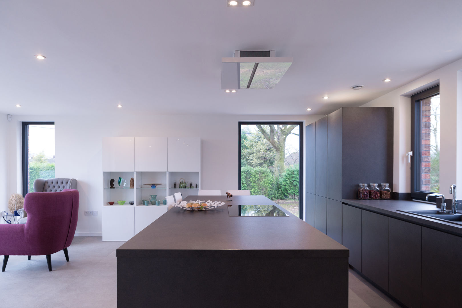 Kitchen guy taylor associates Cocinas de estilo moderno Madera Acabado en madera