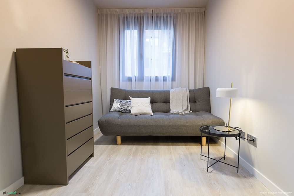 APARTAMENTO POBLENOU , Pia Estudi Pia Estudi Scandinavian style bedroom