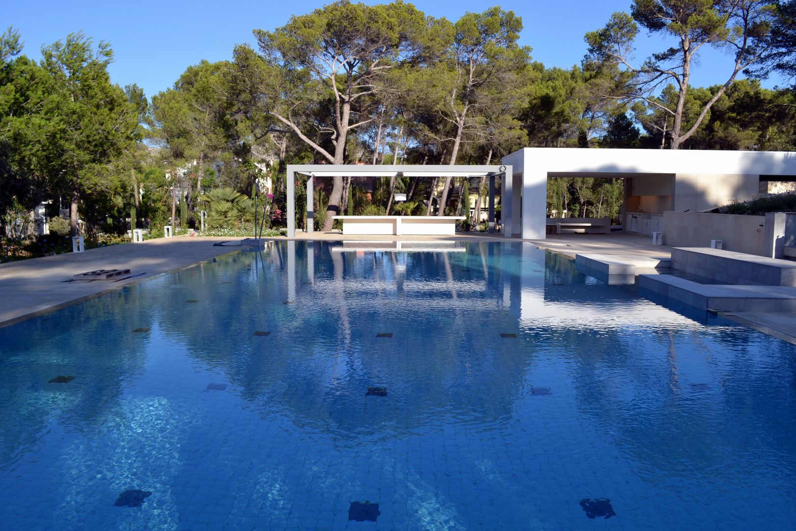 Swimming pool designs, Tono Vila Architecture & Design Tono Vila Architecture & Design Pool