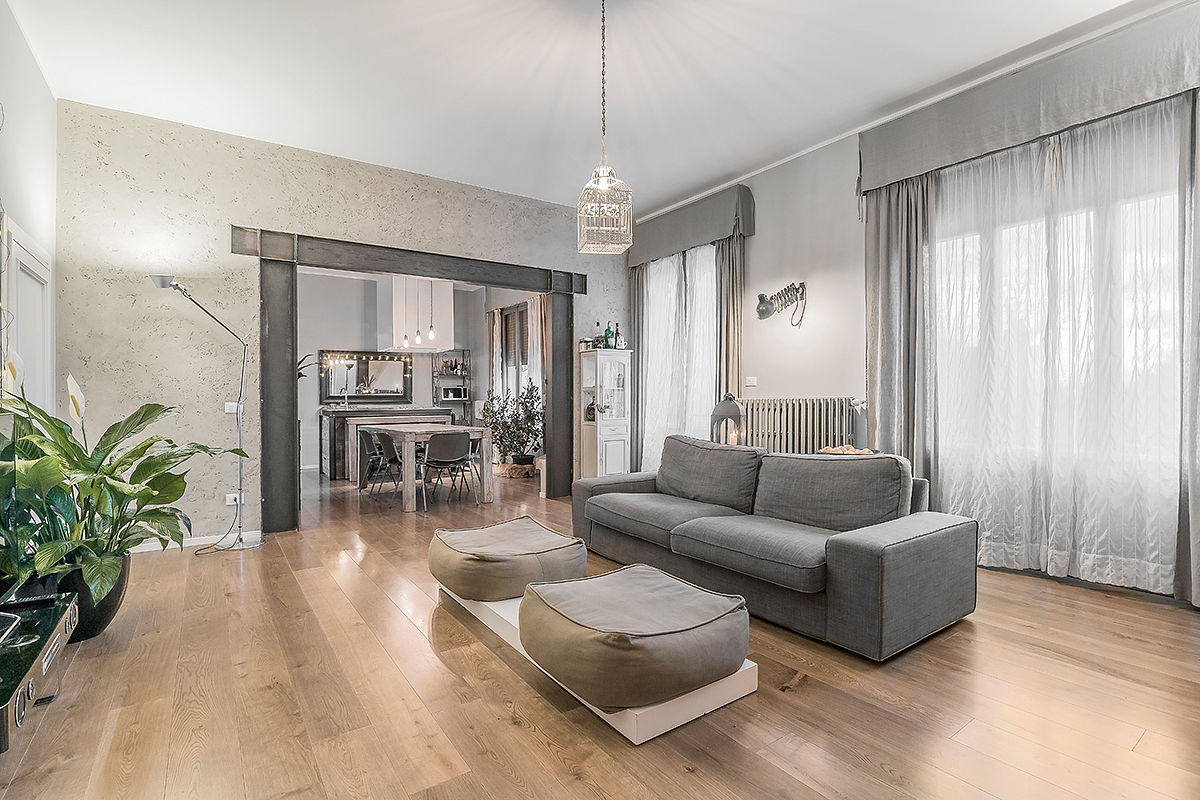 Ristrutturazione appartamento Firenze, Calenzano, Facile Ristrutturare Facile Ristrutturare Moderne Wohnzimmer