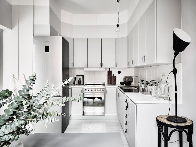 homify Scandinavian style kitchen