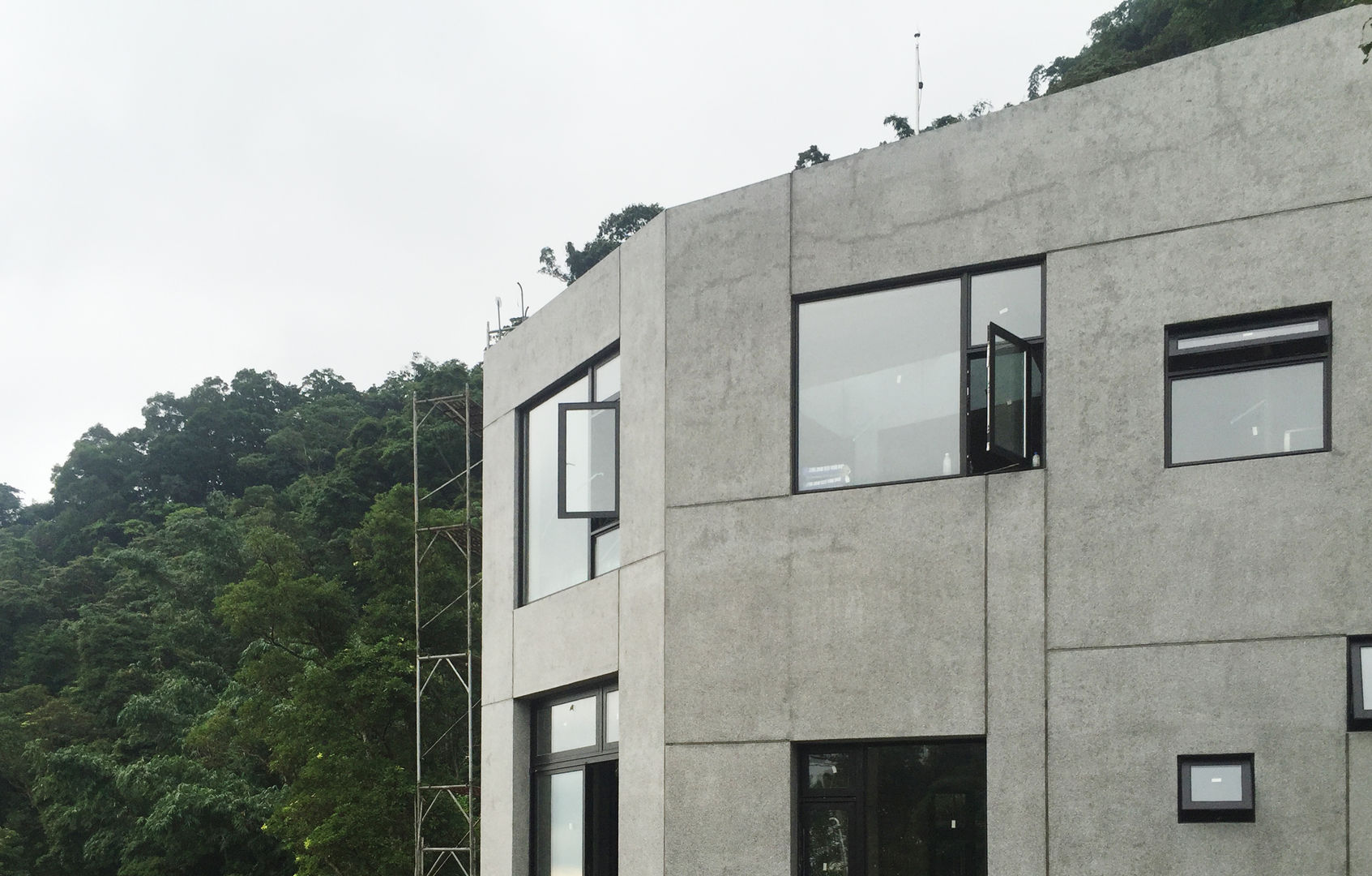 石方山居, 行一建築 _ Yuan Architects 行一建築 _ Yuan Architects Casas modernas: Ideas, diseños y decoración