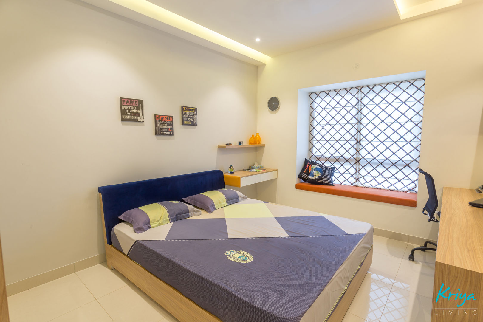 3 BHK apartment - RMZ Galleria, Bengaluru, KRIYA LIVING KRIYA LIVING Phòng ngủ phong cách hiện đại