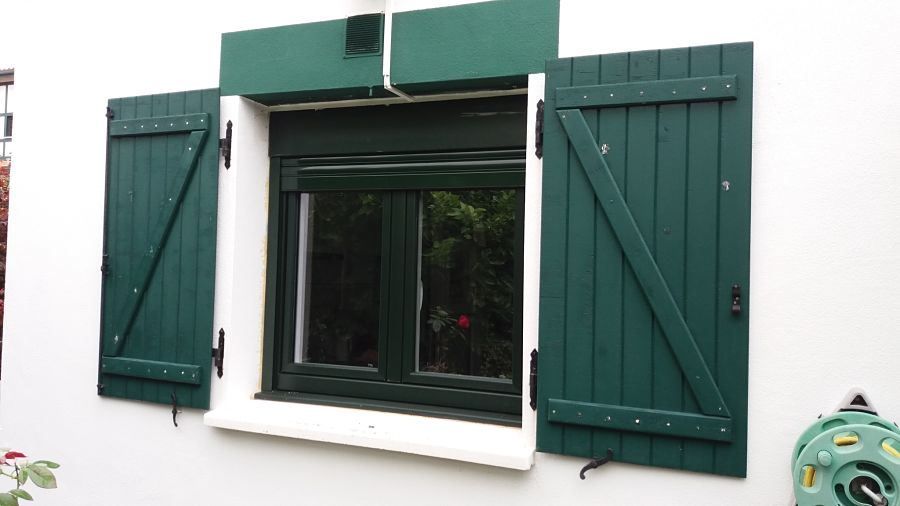 Cambio de ventanas PVC con salida al jardín – margen derecha Bizkaia, Soluvent Window Solutions Soluvent Window Solutions Modern windows & doors Glass