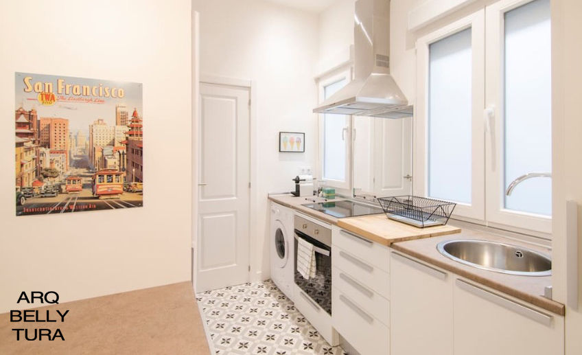 Apartamento en el centro de Madrid, Arqbellytura Arqbellytura Eclectische keukens