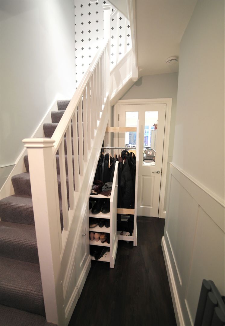 Twickenham, Patience Designs Studio Ltd Patience Designs Studio Ltd Modern corridor, hallway & stairs