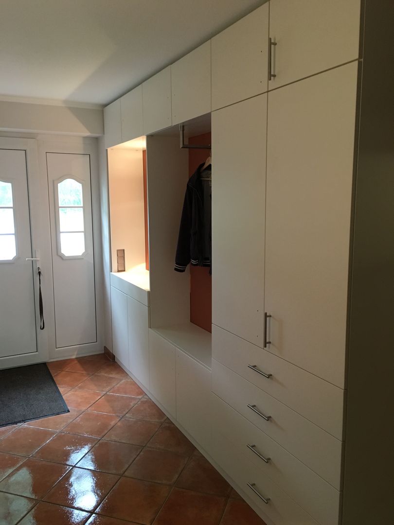 Garderobenschrank Diele/Flur