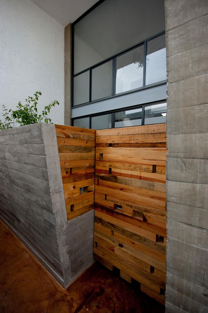 homify Puertas y ventanas modernas