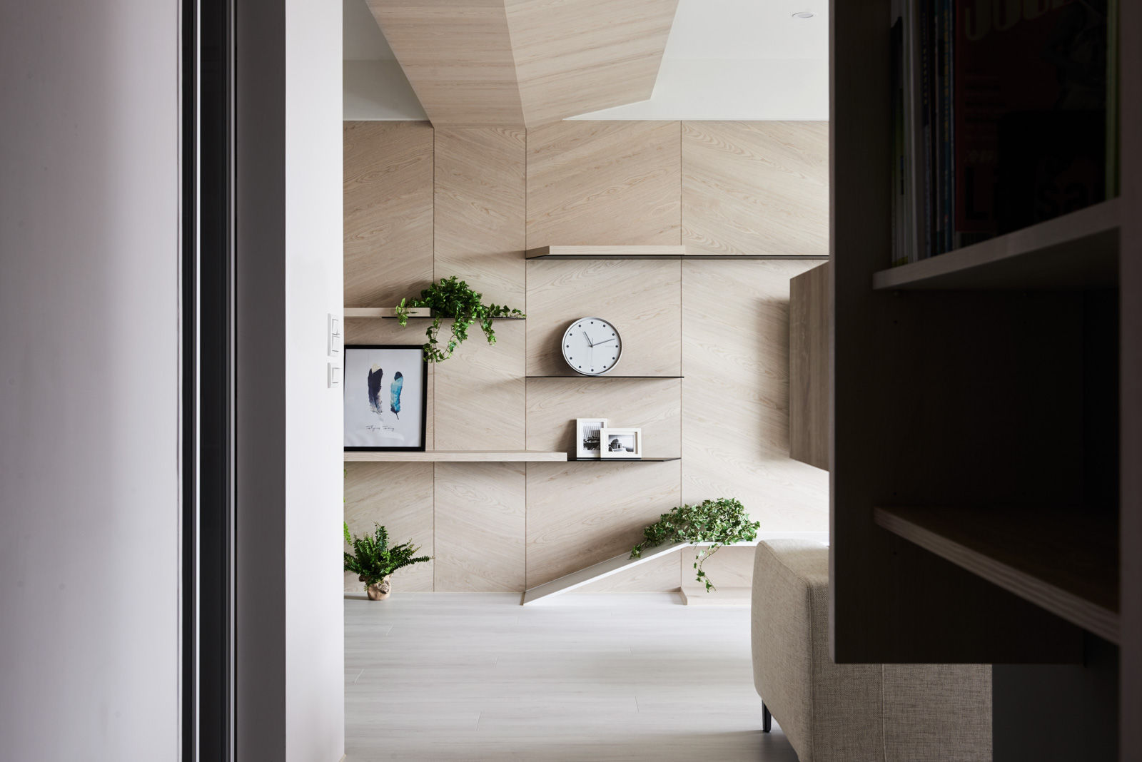 K-HOUSE, 思維空間設計 思維空間設計 Corredores, halls e escadas minimalistas