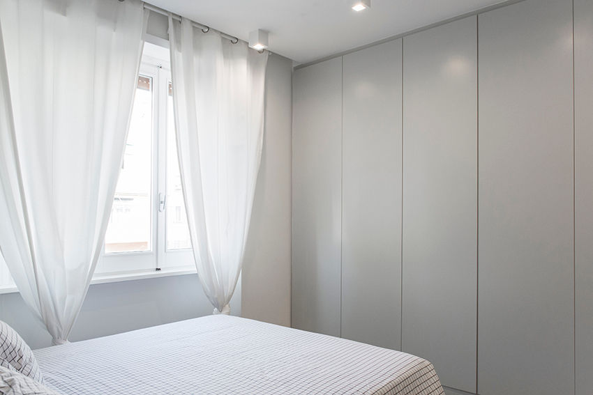 APPARTAMENTO PIAZZA BOLOGNA_ROMA, ArchEnjoy Studio ArchEnjoy Studio Modern style bedroom