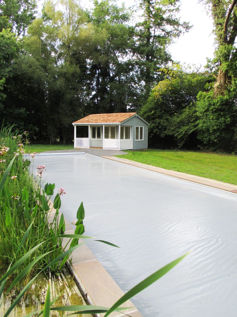 Garden Room with Veranda CraneGardenBuildings Classic style garage/shed Garages & sheds