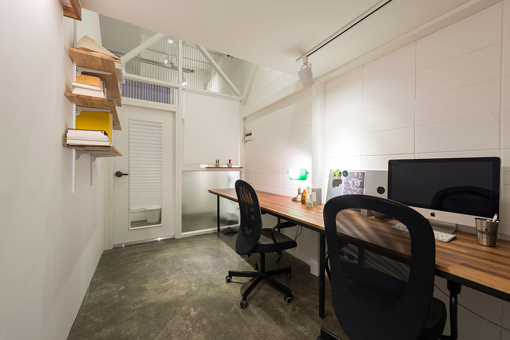 homify Modern study/office