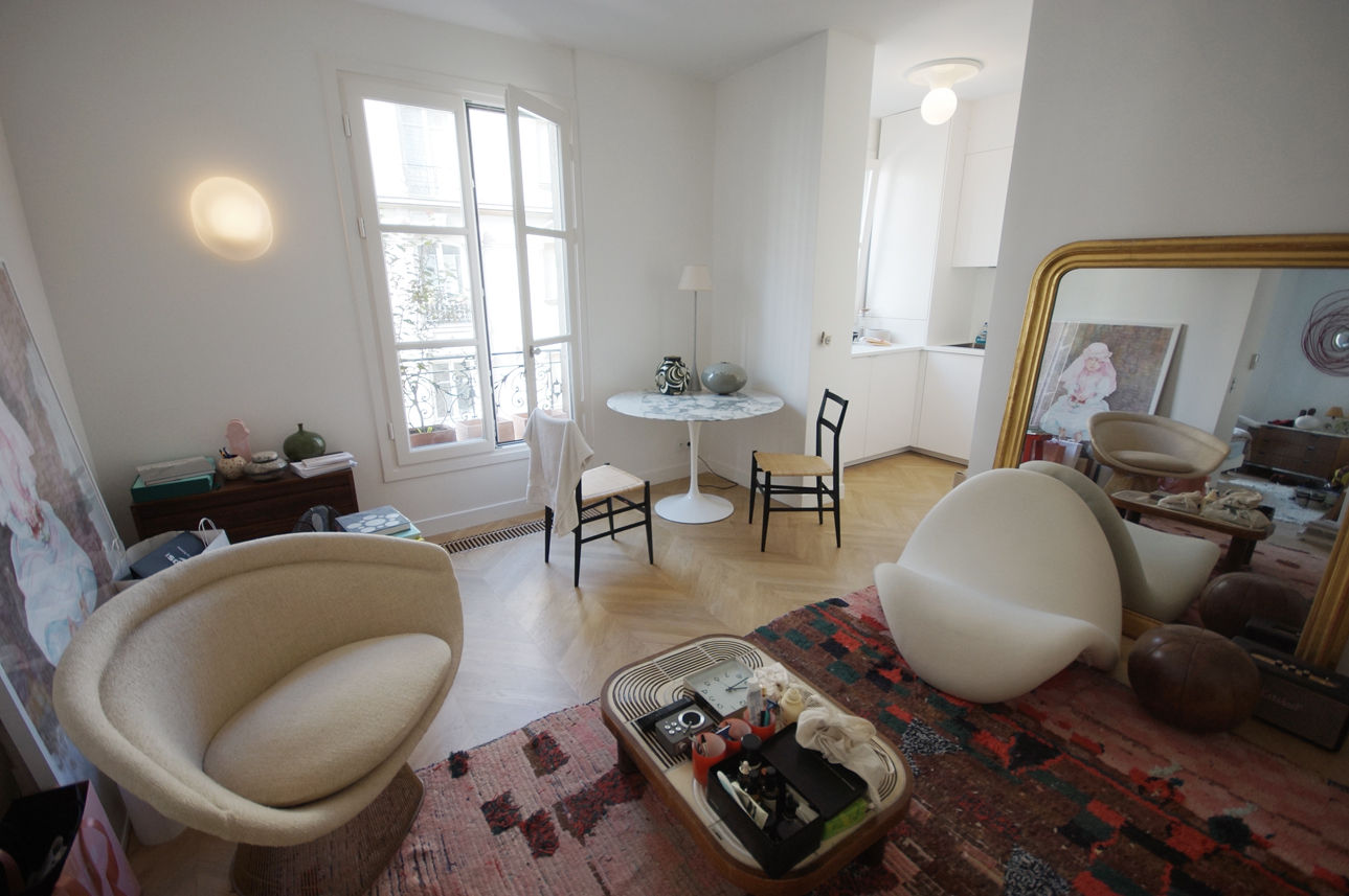 Rénovation appartement Paris, quartier Montmartre, Grazia Architecture Grazia Architecture Modern Living Room