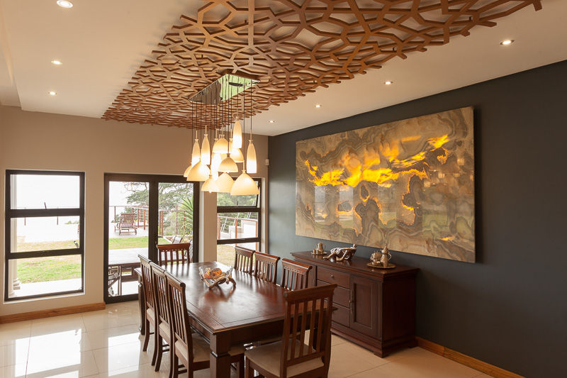 House Naidoo, Redesign Interiors Redesign Interiors Modern dining room