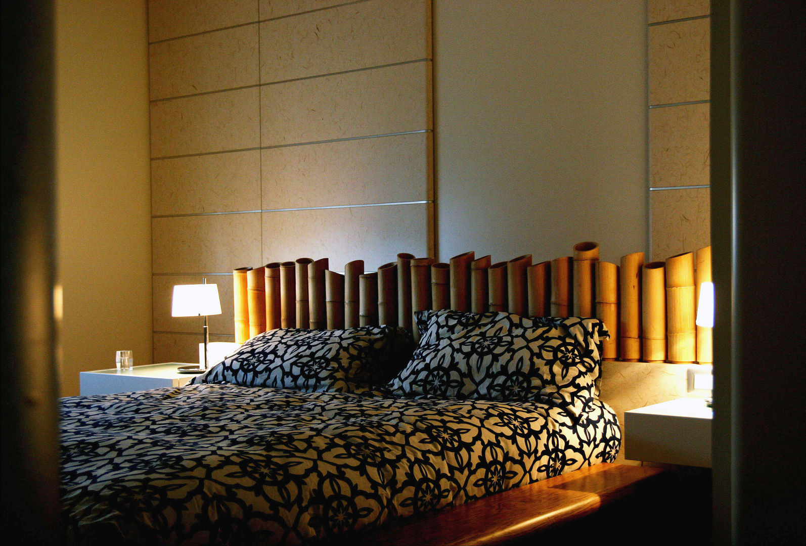 APPARTAMENTO MODERNO NEL QUARTIERE PRATI., studioQ studioQ Colonial style bedroom