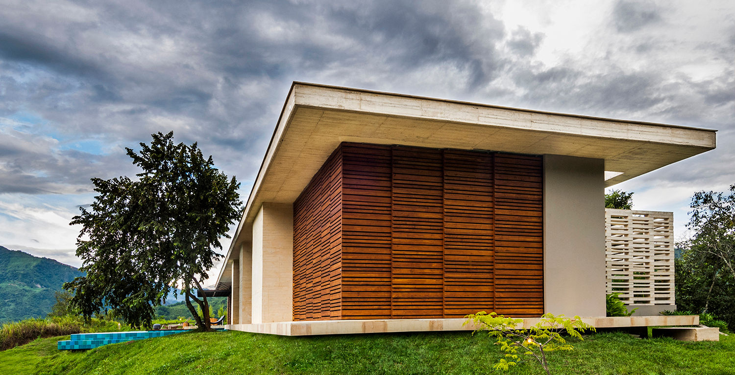 Casa 7A, Arquitectura en Estudio Arquitectura en Estudio Casas modernas Madeira Efeito de madeira