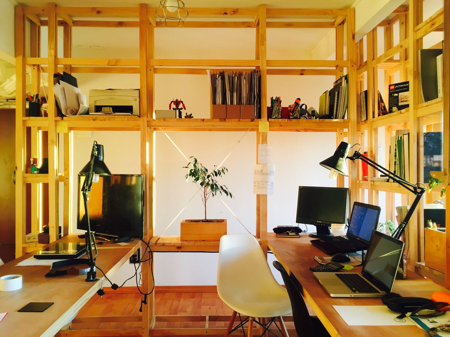 Oficina Taller Independiente Arquitectura & Diseño, Taller Independiente - Arquitectura & Diseño Taller Independiente - Arquitectura & Diseño Study/office Wood Wood effect