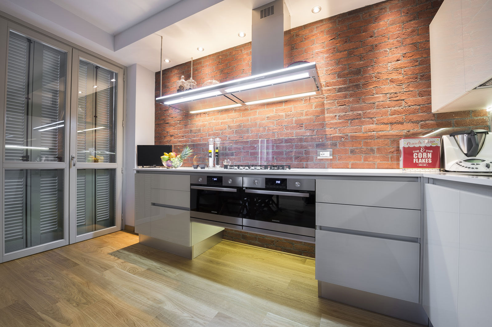 Una cucina in stile industriale con i mattoni faccia a vista Genesis, B&B Rivestimenti Naturali B&B Rivestimenti Naturali Industrial style kitchen Bricks