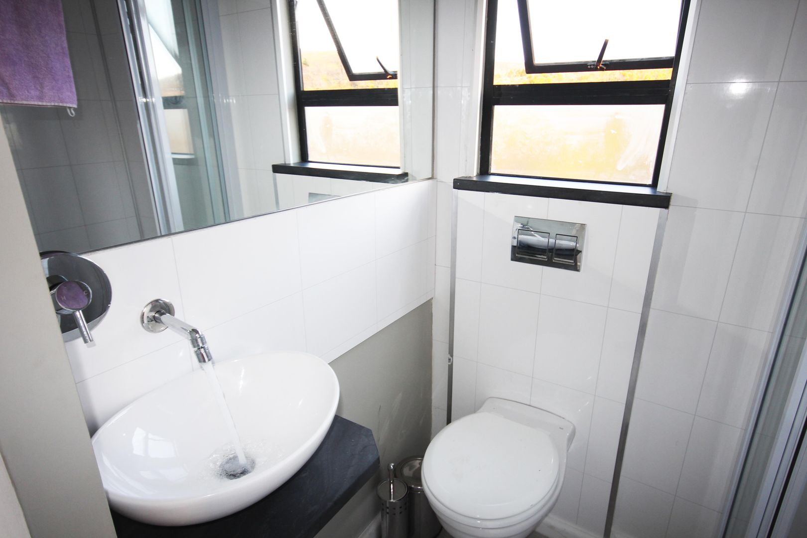 Square Elephant bathroom Berman-Kalil Housing Concepts Modern style bathrooms