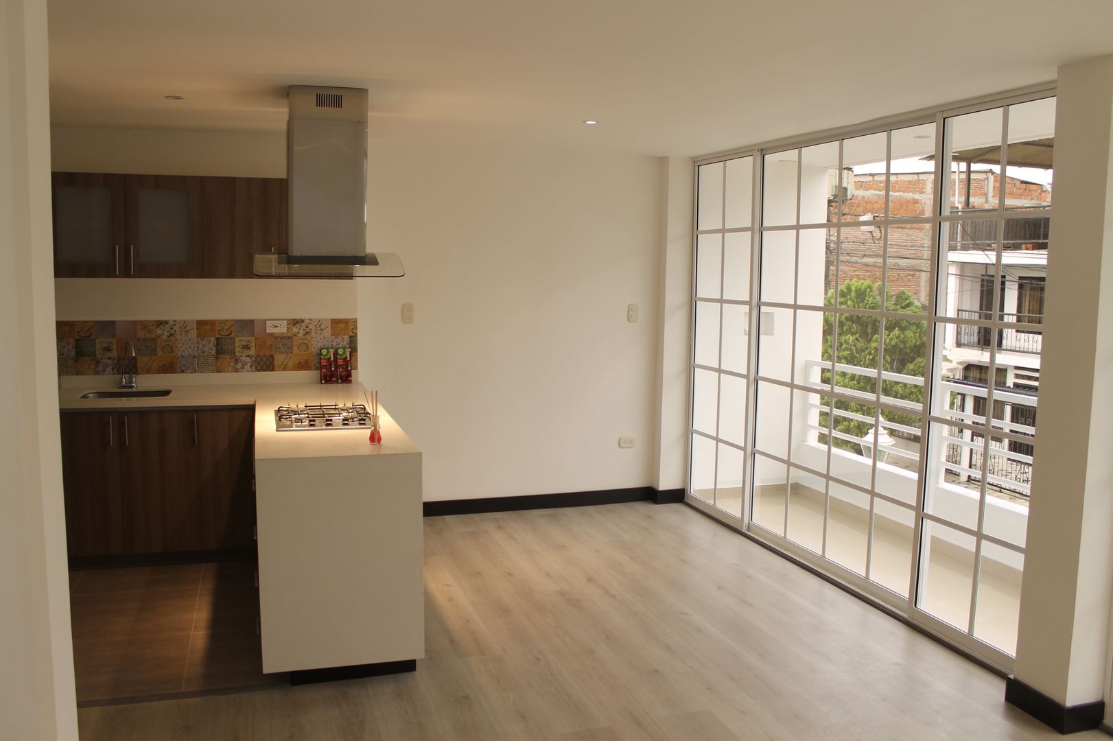 APARTA-STUDIOS - Ra30, IngeniARQ IngeniARQ 現代廚房設計點子、靈感&圖片