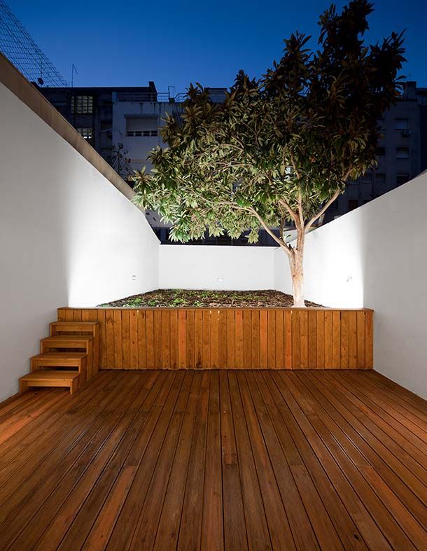 Jardim Tiago Filipe Santos - Arquitetura Jardins minimalistas jardim,deck,madeira,branco,reabilitação,minimalista,moderno,luz,natural
