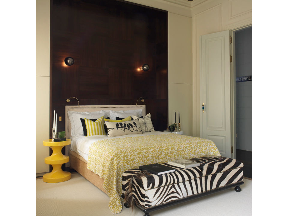 homify Modern style bedroom