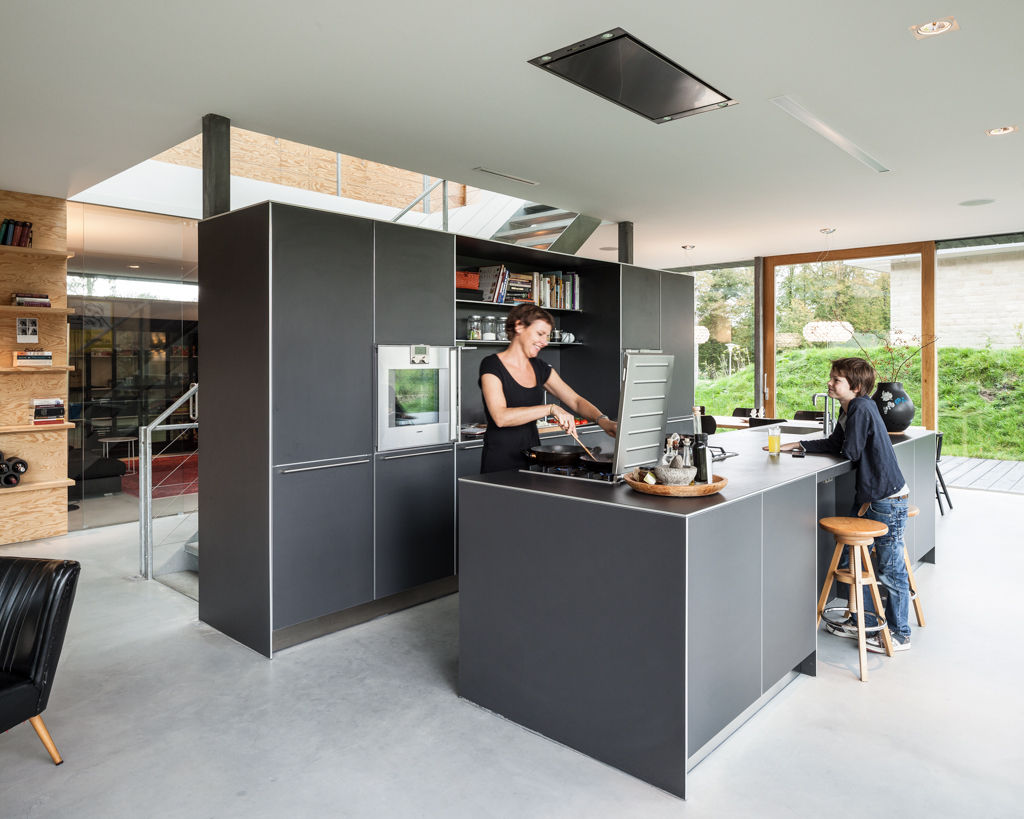 Villa V, Architectenbureau Paul de Ruiter Architectenbureau Paul de Ruiter ห้องครัว