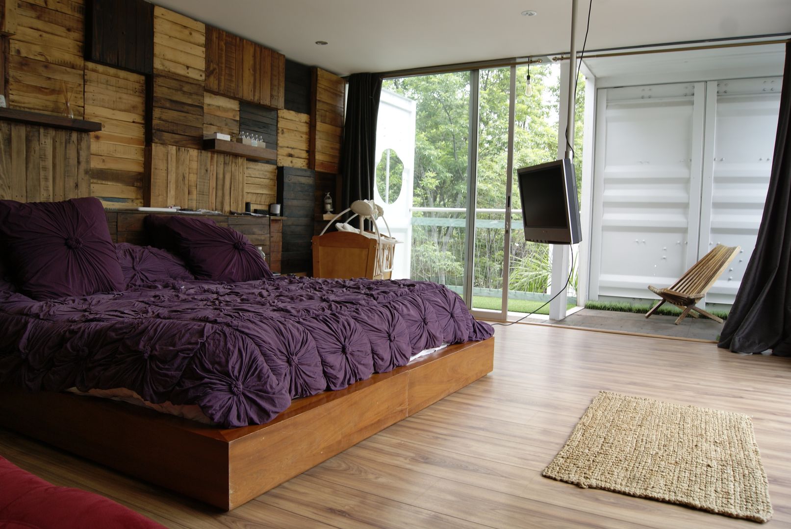 10. LOFT CONTAINER, TARE arquitectos TARE arquitectos Modern style bedroom