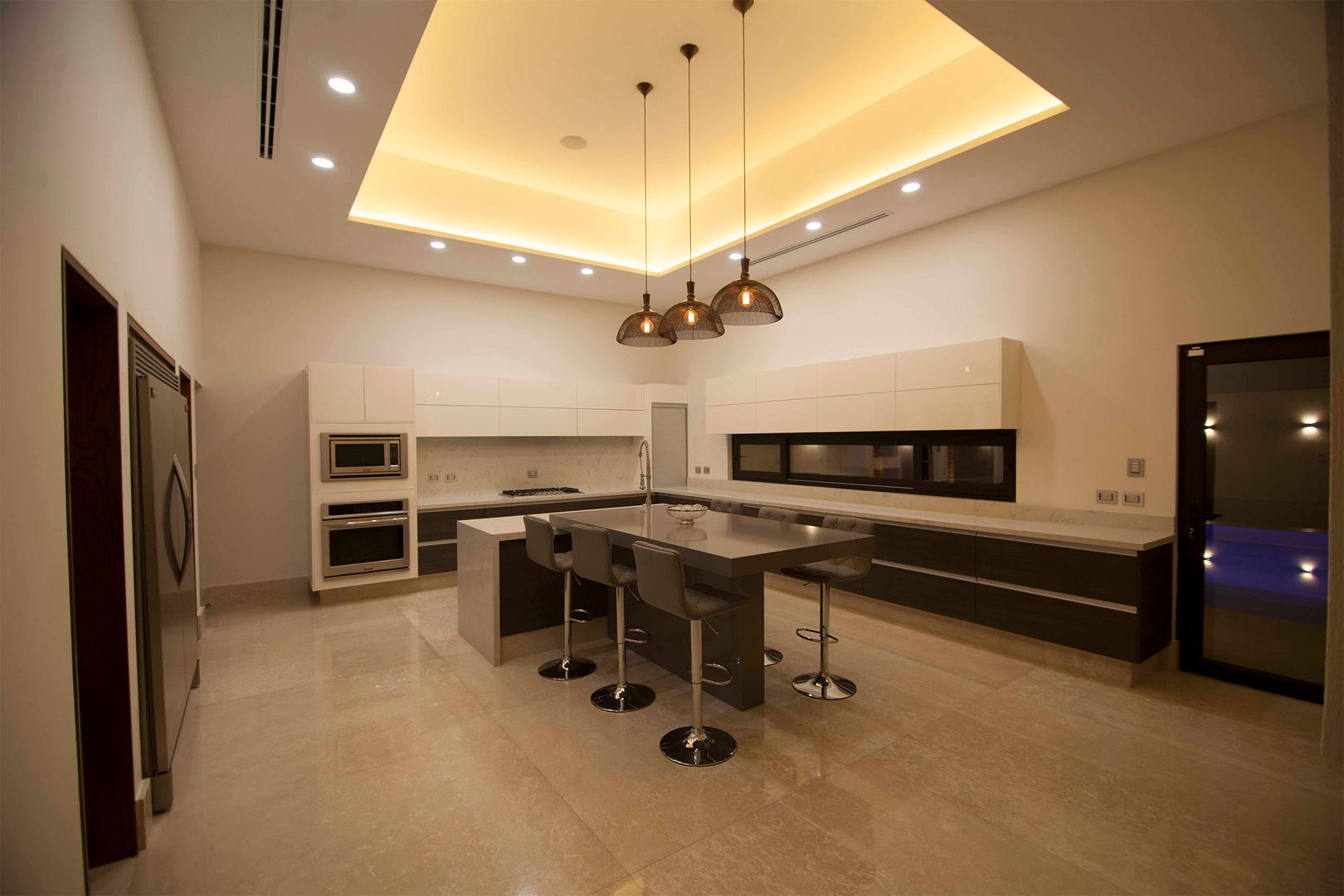 Proyecto Siqueiros , Toyka Arquitectura Toyka Arquitectura Modern style kitchen Quartz