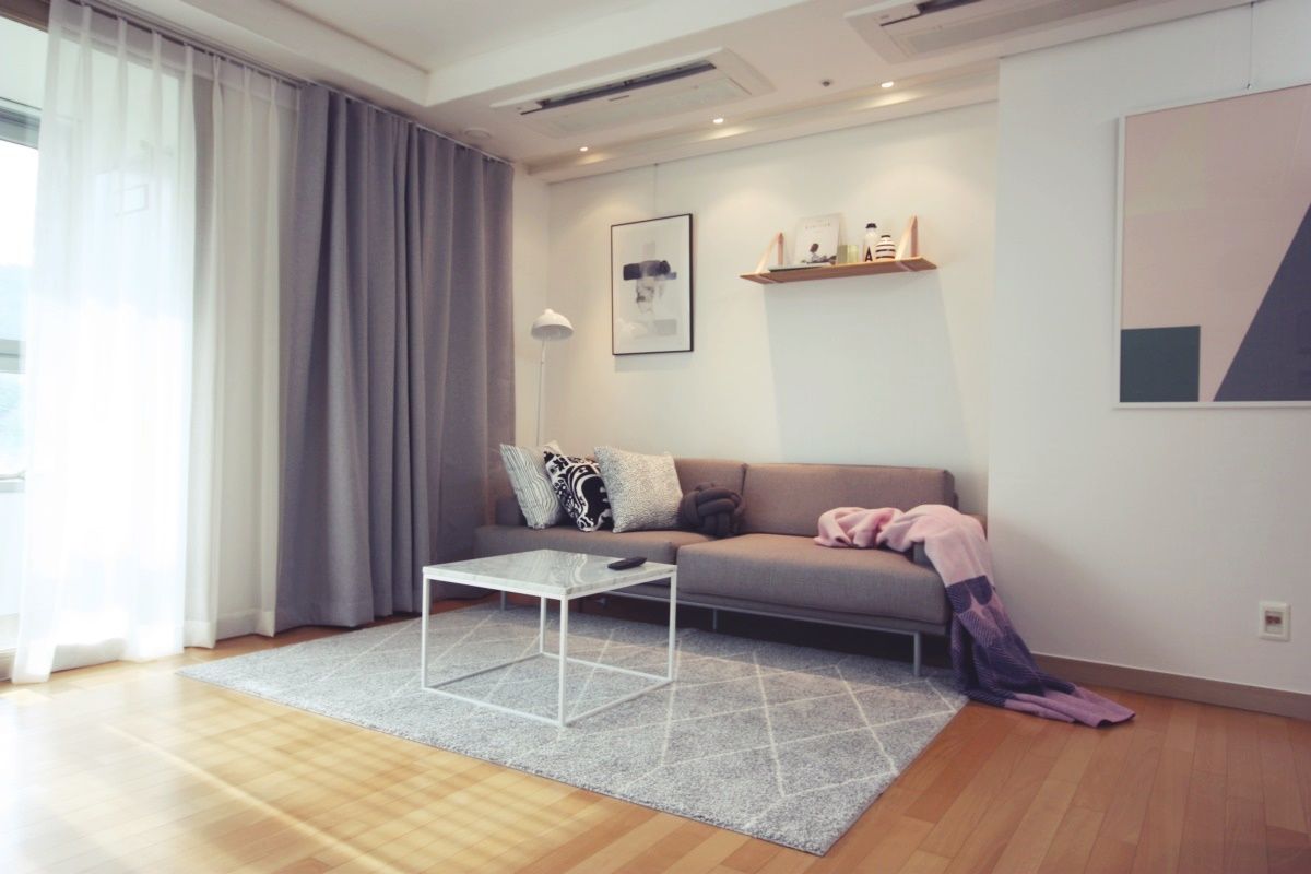 [홈라떼] 27평 북유럽 스타일의 로맨틱 신혼집 홈스타일링, homelatte homelatte Living room