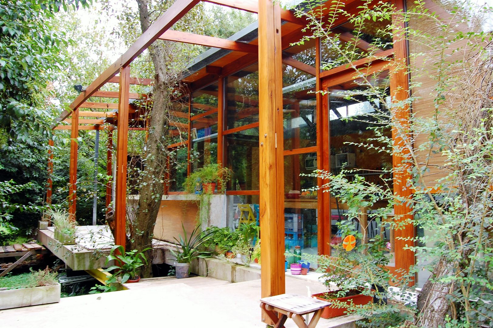 CASA VIVA, Guadalupe Larrain arquitecta Guadalupe Larrain arquitecta บ้านและที่อยู่อาศัย ไม้จริง Multicolored