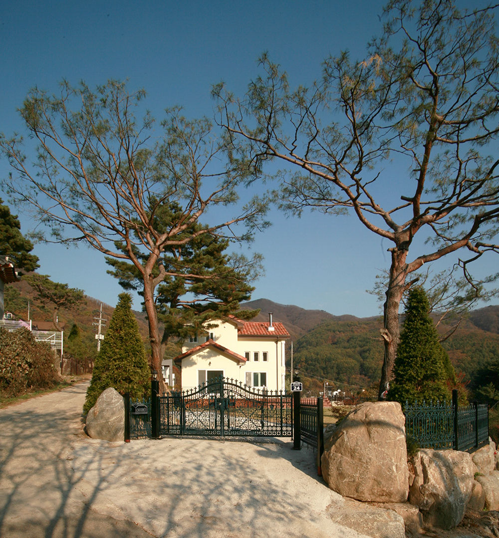 양평 용천리 K씨 주택, SG international SG international Classic style houses