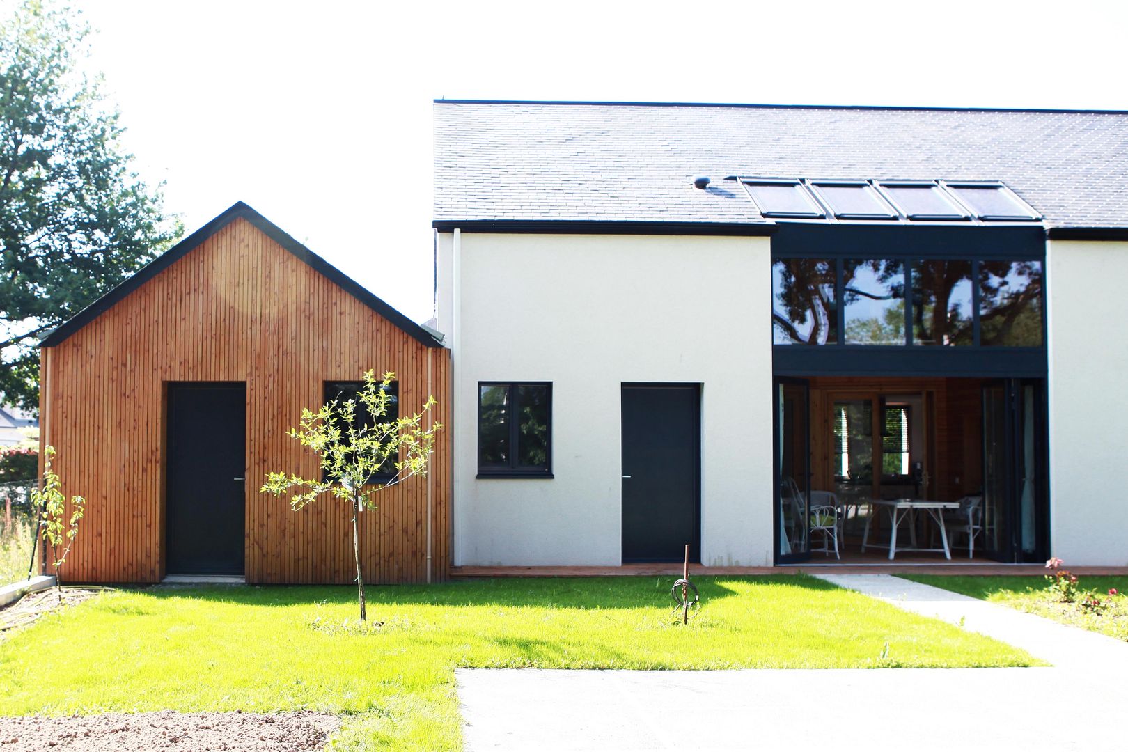 Maison bois G2, yg-architecte yg-architecte Wooden houses Solid Wood Multicolored