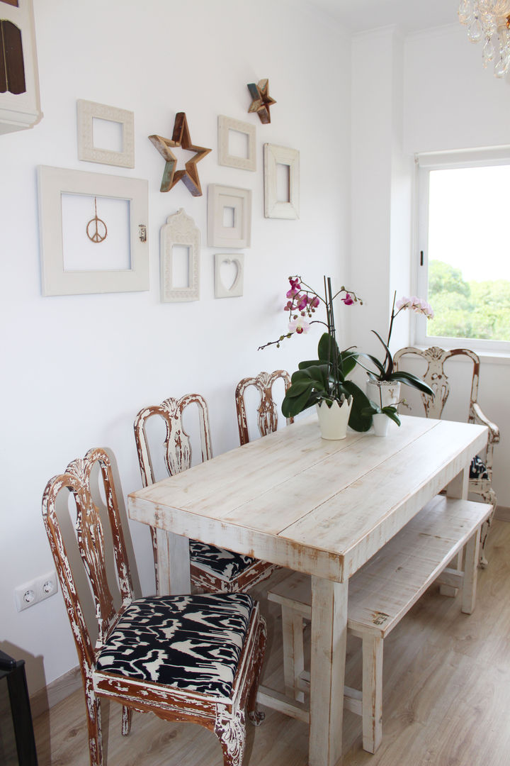 Um apartamento de Princesa, alma portuguesa alma portuguesa Rustic style dining room