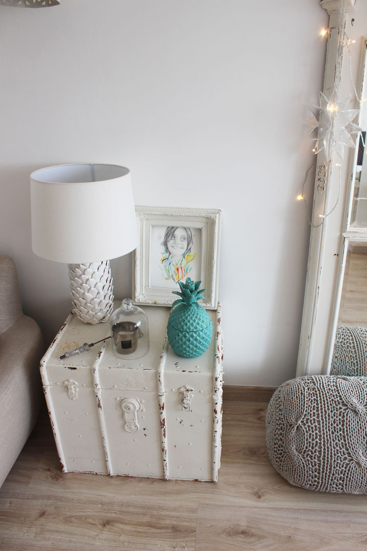 Um apartamento de Princesa, alma portuguesa alma portuguesa Rustic style bedroom