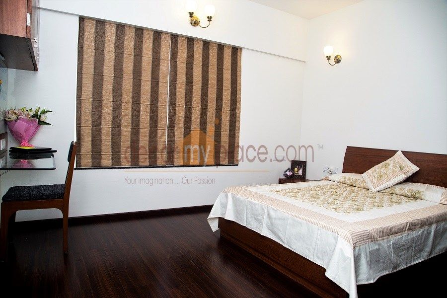 KOLTE PATIL 24 K PUNE , decorMyPlace decorMyPlace Modern style bedroom