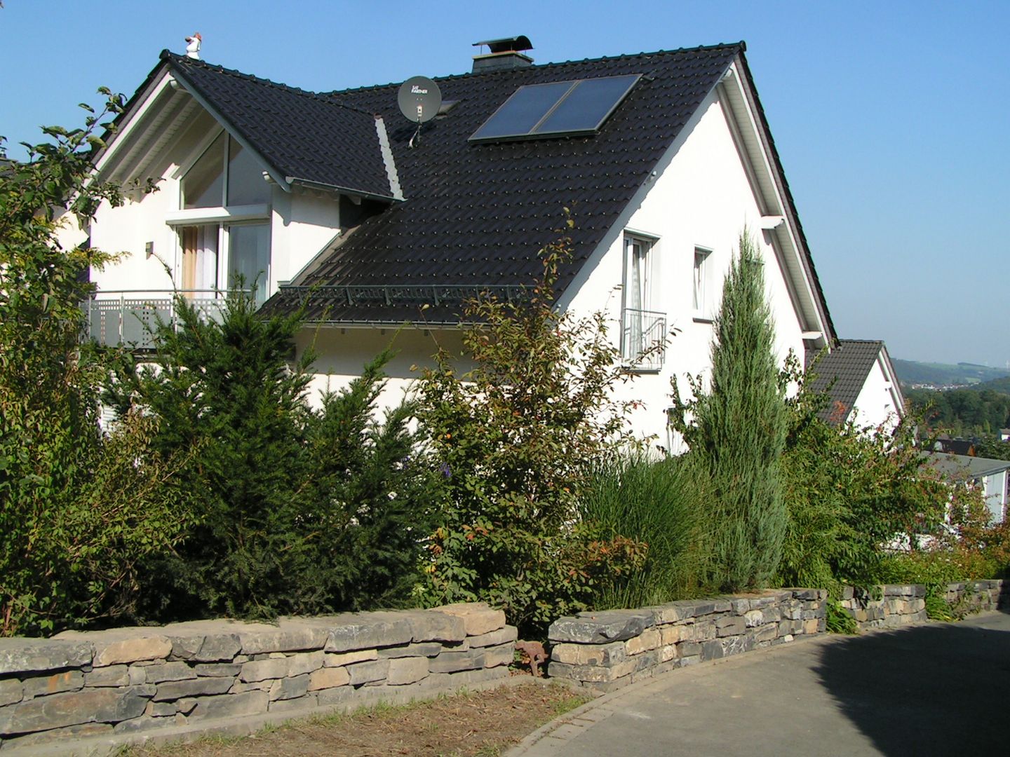 Hausgarten in Arnsberg / Herdringen, wilhelmi garten- und landschaftsarchitektur wilhelmi garten- und landschaftsarchitektur Jardines de estilo rural