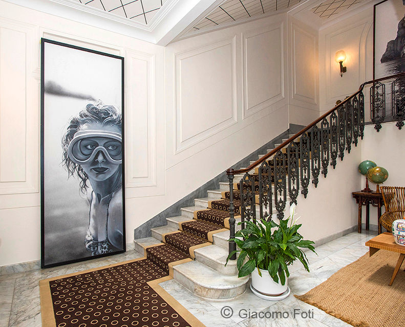 Hotels, Giacomo Foti Photographer Giacomo Foti Photographer Classic corridor, hallway & stairs