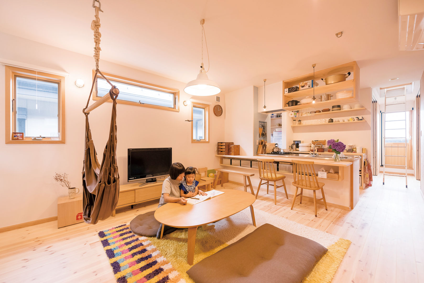 御殿場市 I邸, HAPTIC HOUSE HAPTIC HOUSE Ruang Keluarga Gaya Asia Kayu Wood effect