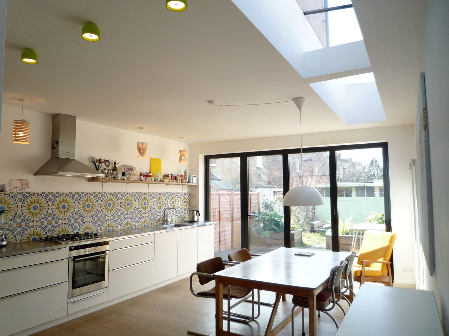 Kitchen - Diner A2studio Modern Kitchen kitchen-diner,kitchen,splash back,Moroccan tiles,stainless steal,worktop