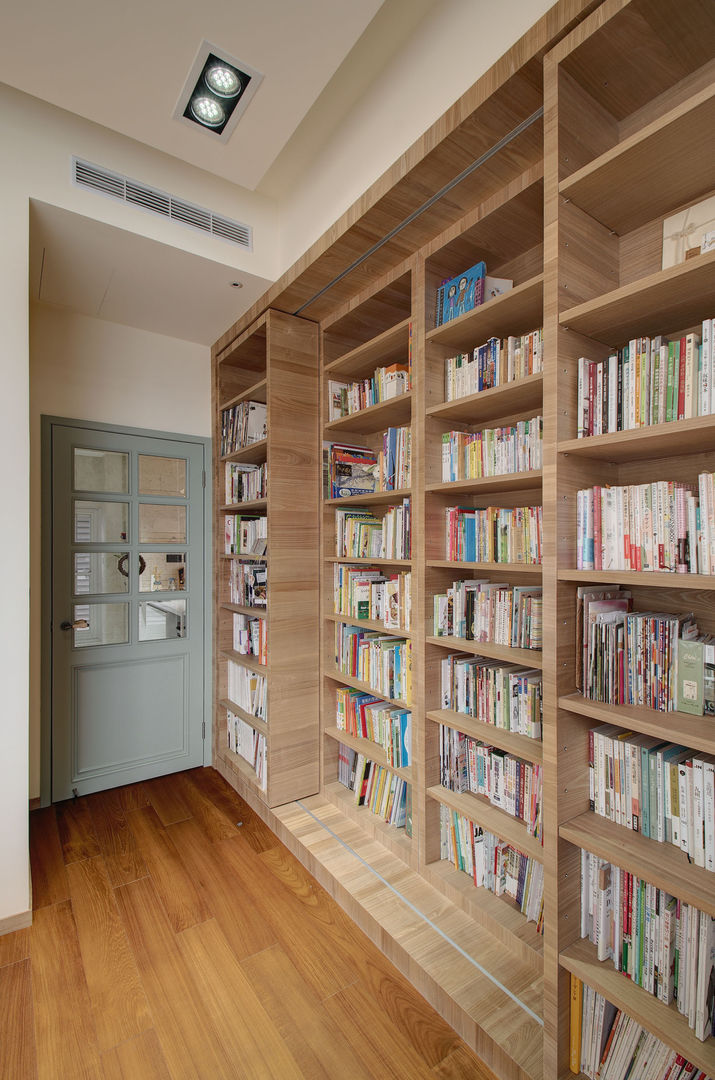 生活溫度, 芸采創意空間設計-YCID Interior Design 芸采創意空間設計-YCID Interior Design Oficinas y bibliotecas de estilo moderno