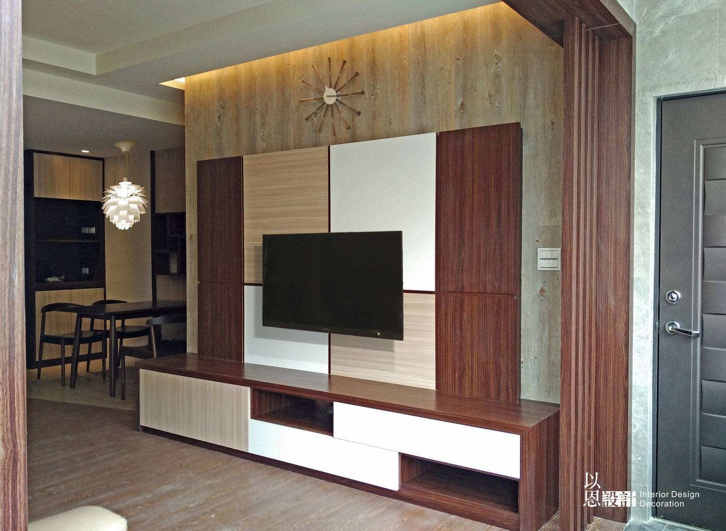 客廳電視櫃 以恩室內裝修設計工程有限公司 Modern living room