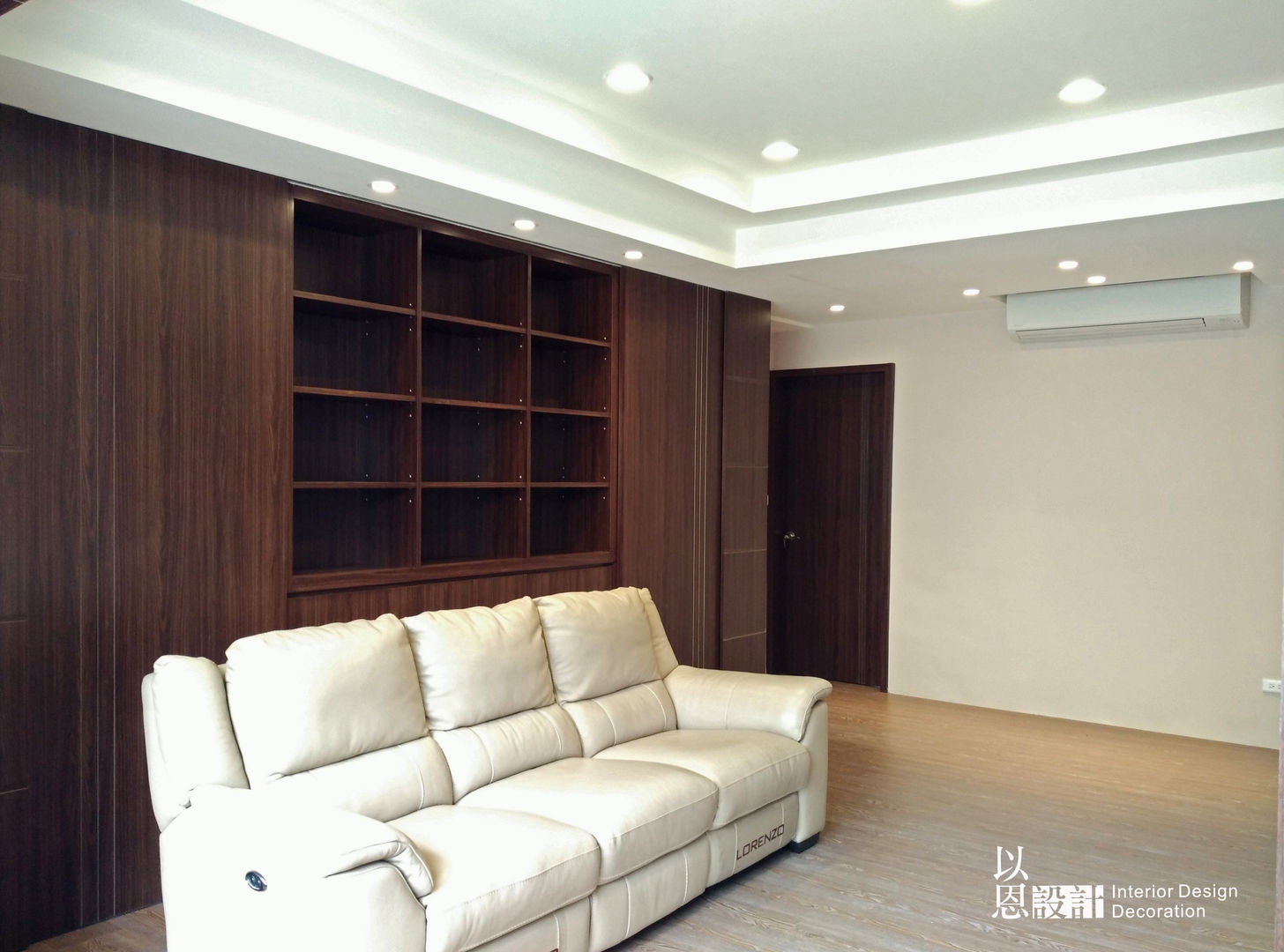 客廳 以恩室內裝修設計工程有限公司 Modern living room