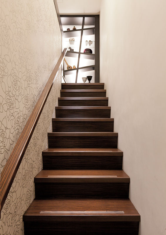 仰‧初相, 芸采創意空間設計-YCID Interior Design 芸采創意空間設計-YCID Interior Design Tropical style corridor, hallway & stairs