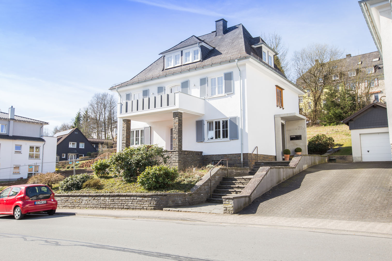 Umbau einer Stadtvilla aus den 50er Jahren, FH-Architektur FH-Architektur منازل