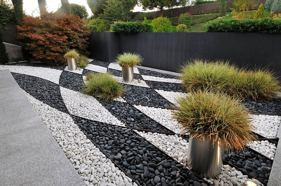 Un Jardín de Inspiración Oriental, Fernando Pozuelo Landscaping Collection Fernando Pozuelo Landscaping Collection 庭院