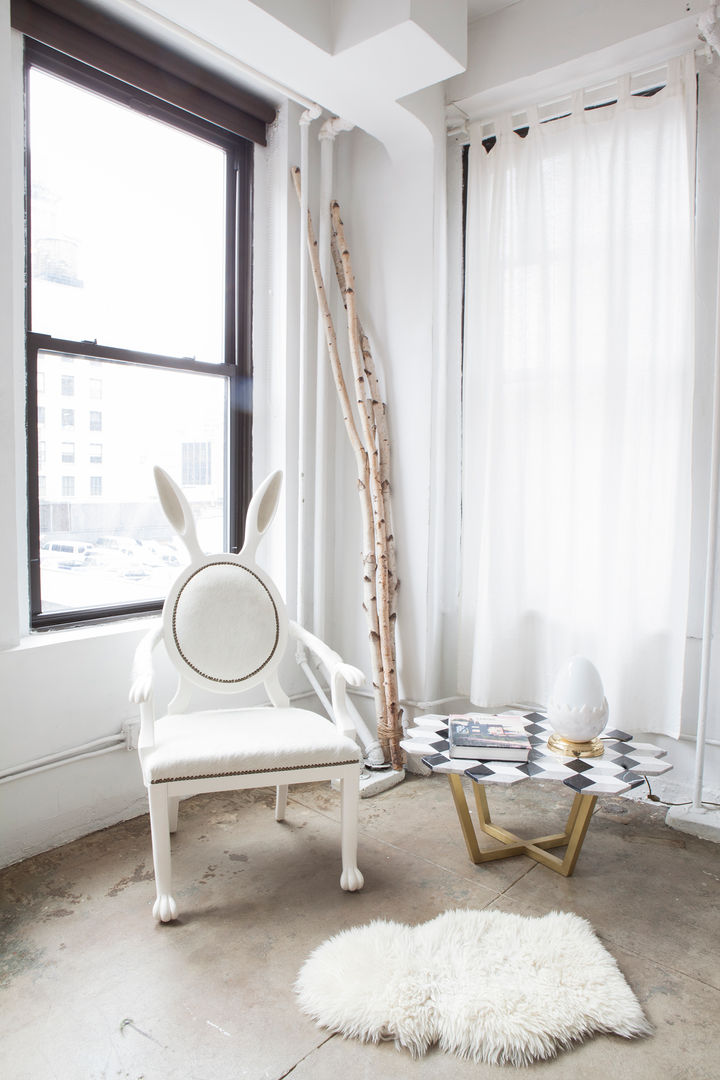 LOFT - NOMAD NYC, MERVE KAHRAMAN PRODUCTS & INTERIORS MERVE KAHRAMAN PRODUCTS & INTERIORS Ausgefallene Schlafzimmer