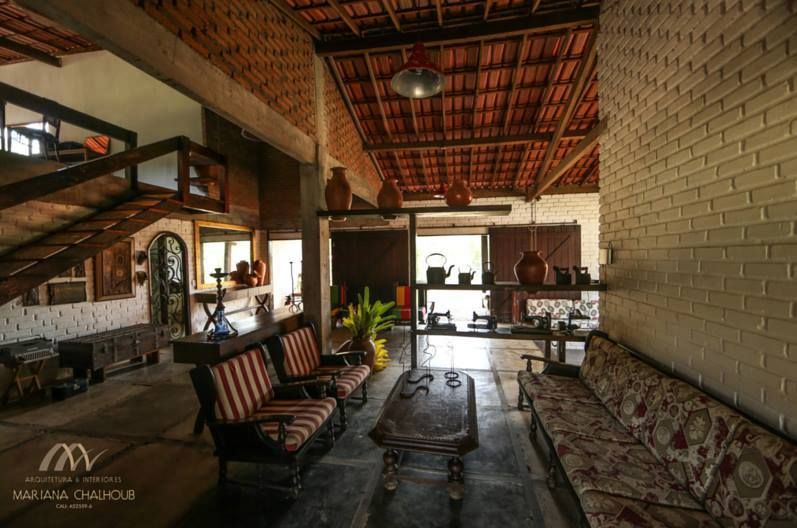 CASA DA FAZENDA, Mariana Chalhoub Mariana Chalhoub Colonial style living room