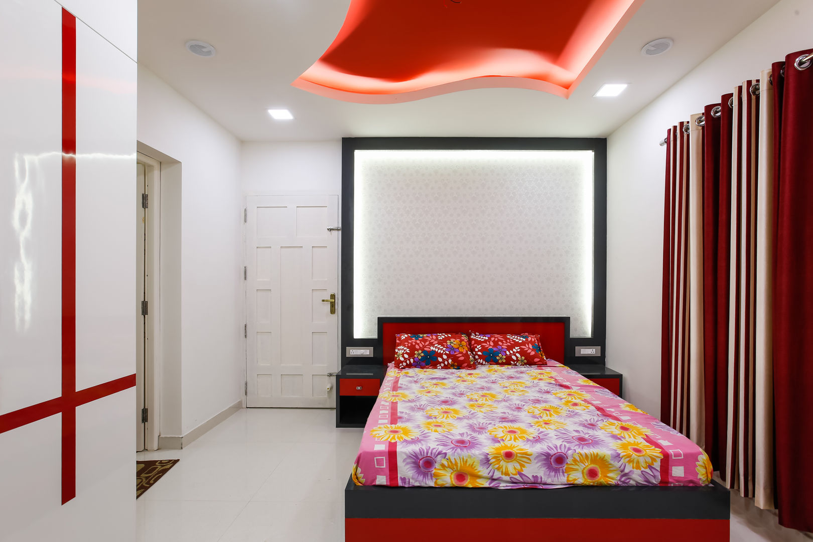 Feel Beauty of Richness.., Premdas Krishna Premdas Krishna Classic style bedroom