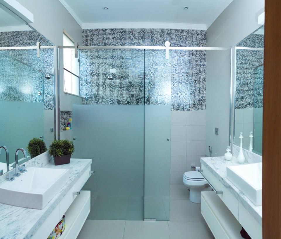 Projeto Residencial - Aconchego e Frescor, mariaeunicearquitetura mariaeunicearquitetura Modern bathroom